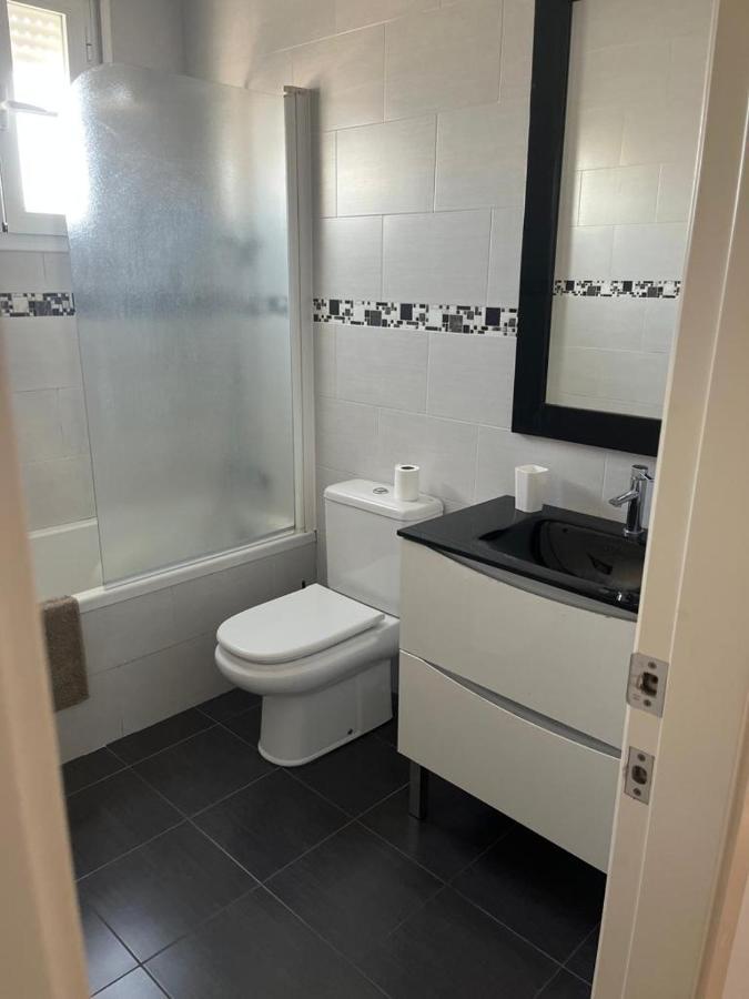 Atico Con Terraza- Solarium Apartment Ecija Bagian luar foto