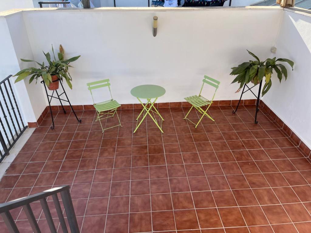 Atico Con Terraza- Solarium Apartment Ecija Bagian luar foto